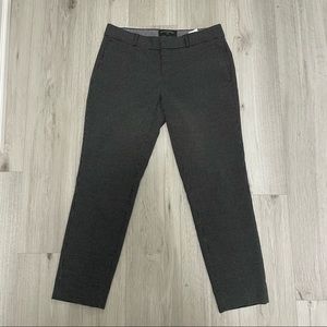 Banana Republic Crop Pants Dotted Pattern Petite Size 0P - Excellent Condition